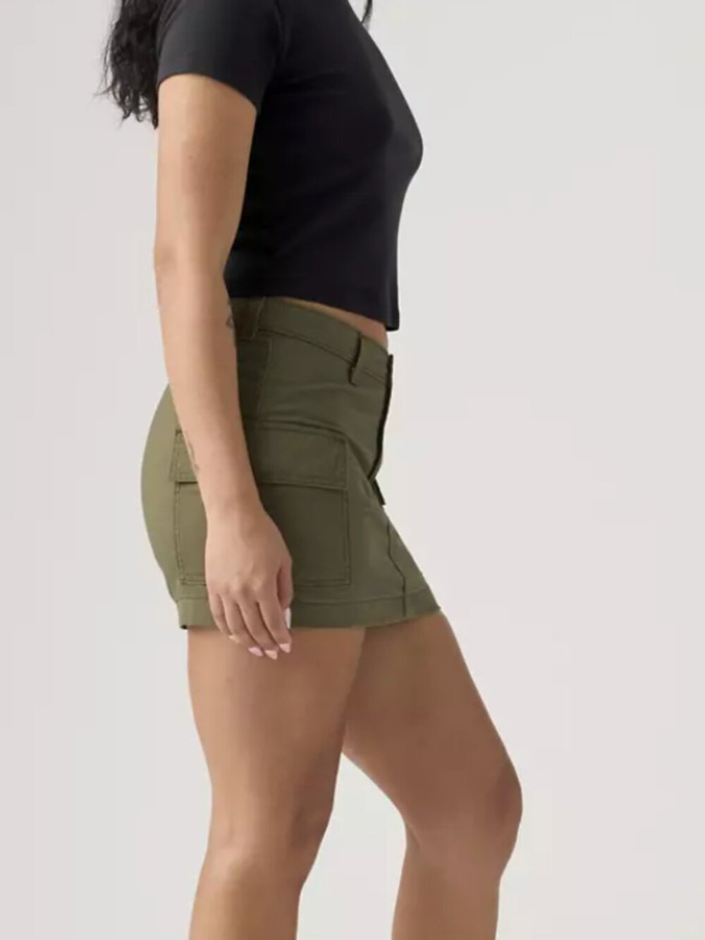Levi's Cargo Mini Skirt - Brand New - 2 sizes available (24, 27) - Picture 2 of 13